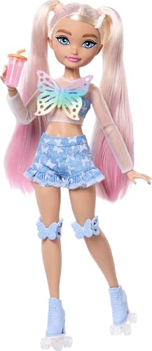 Barbie Dream Besties Doll and Accessories, Barbie "Malibu” Posable Roller Skating Fashion Doll with Blonde Hair, 9 Makeup Themed Pieces