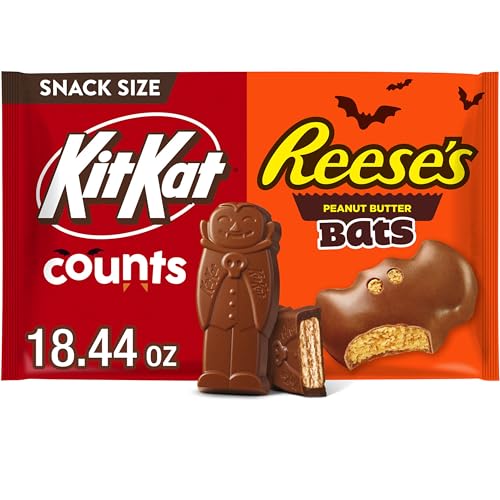 KIT KAT and REESE'S Assorted Milk Chocolate Snack Size, Halloween Candy Bag, 18.44 oz (30 Pieces)
