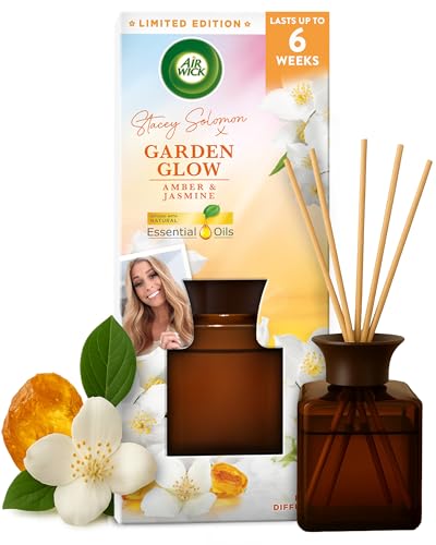 Air Wick Stacey Solomon Garden Glow 80ml Reed Diffuser, Natural Essential Oils, 6 weeks of Long-Lasting Fragrance, Eco-Friendly, Recyclable, Sustainable Fragrance, Aromatic Decor, Freshener.