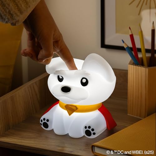 🔥 SELTEN SO GÜNSTIG (-79%) Superman Krypto, der Superhund, SquishyGlo-Silikonlicht, offiziell lizenzierte DC Comics-Lampe für Kinder, Jugendliche und Erwachsene, kabellose und wiederaufladbare Schlafzimmerdekoration | Paladone
