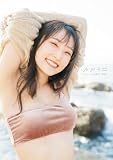 Juice=Juice 段原瑠々 写真集 『 ルルイロ 』 (オデッセー出版)