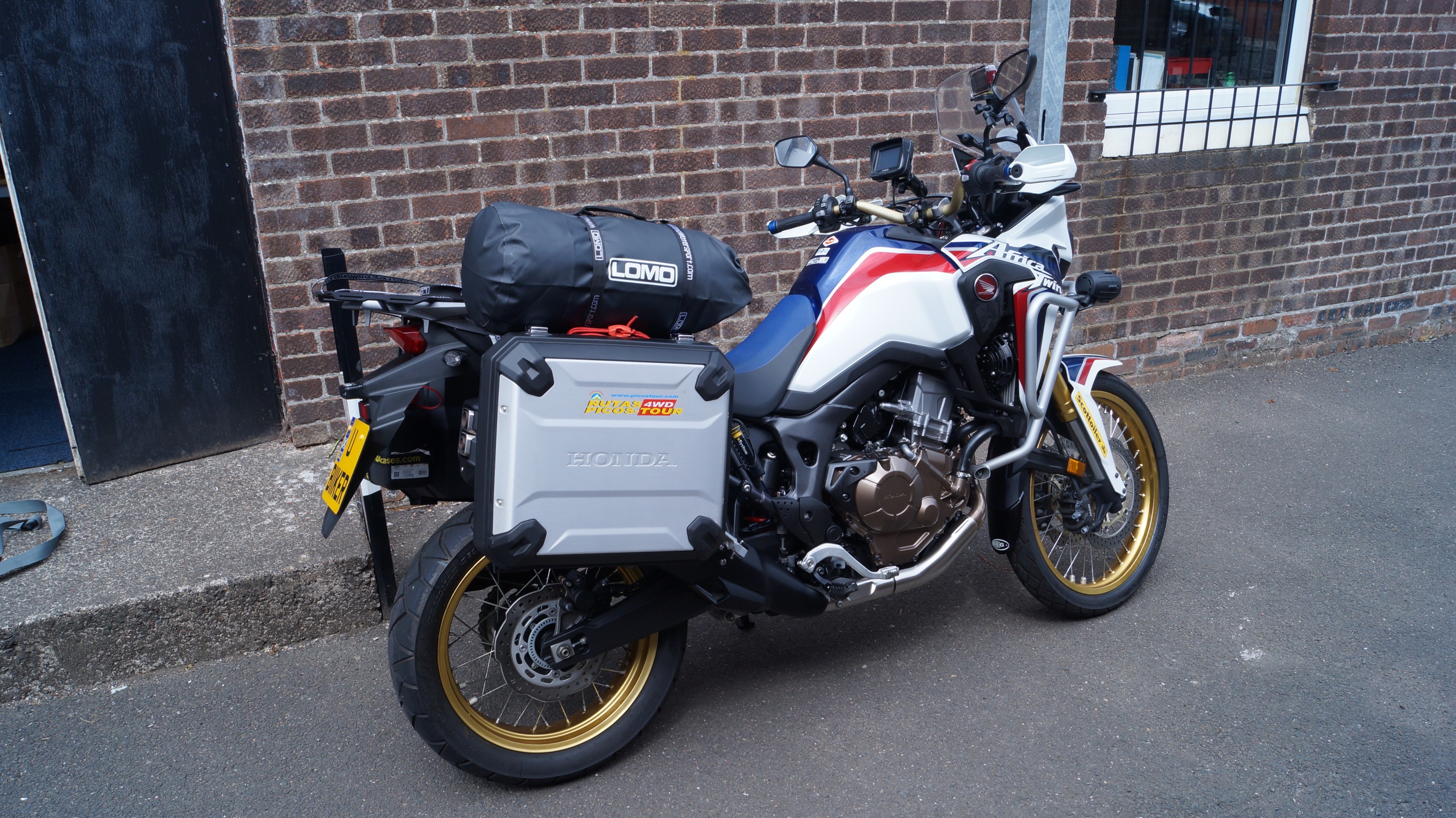 lomo motorcycle panniers