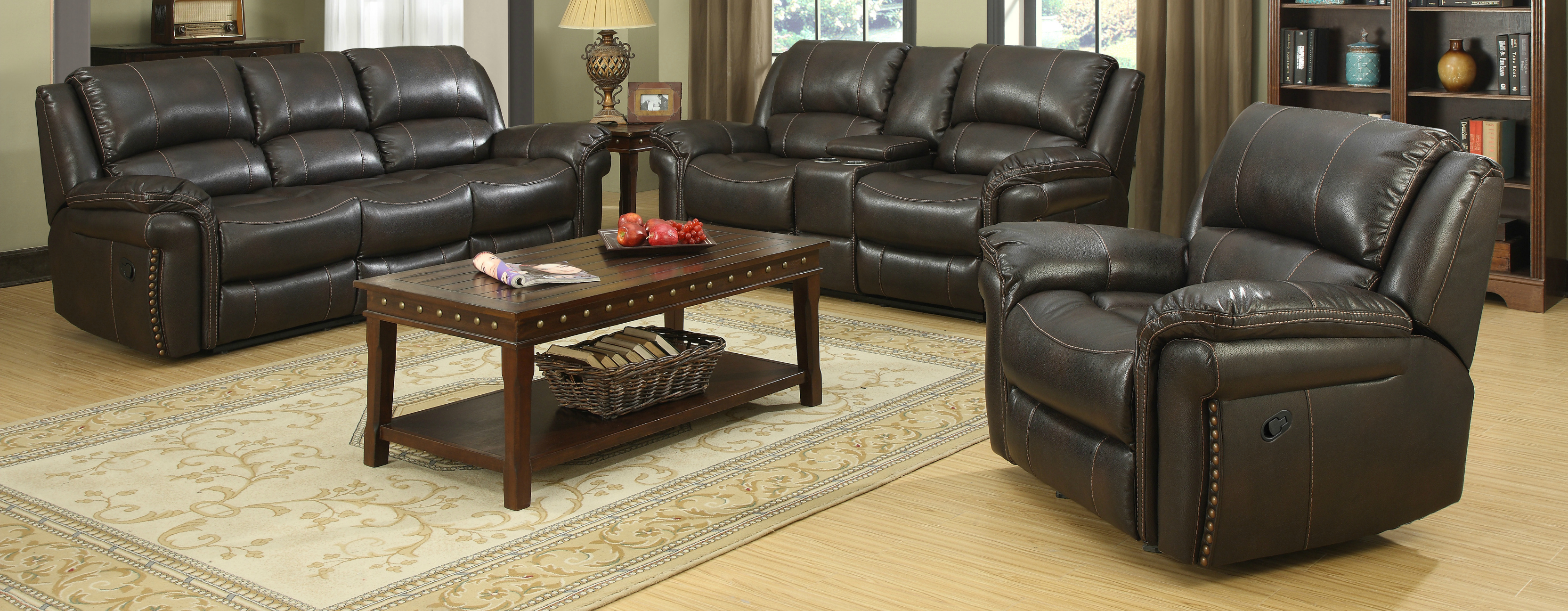 Amazon.com: Pulaski: Sofas & Sectionals