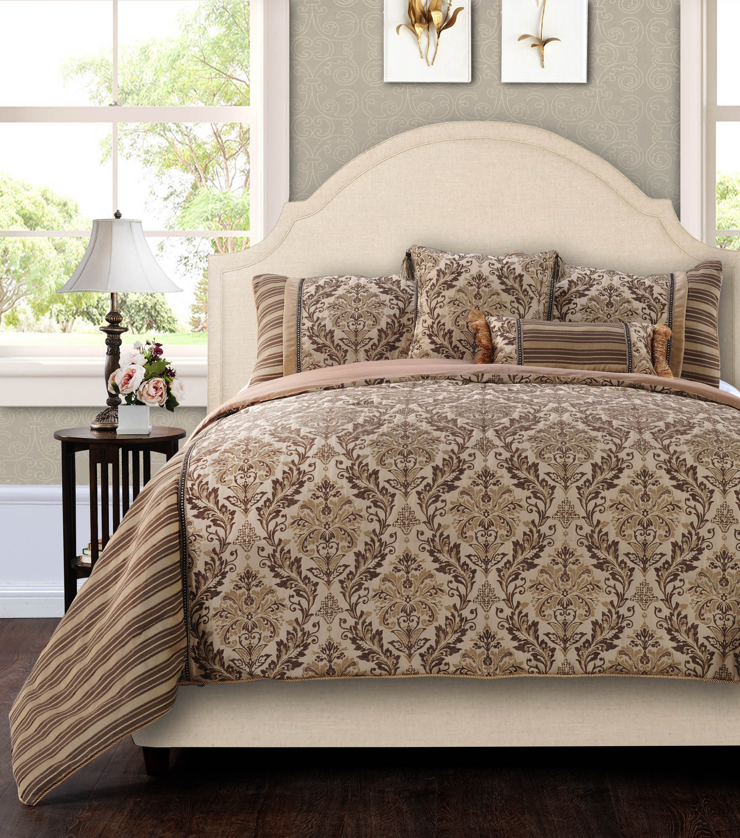 Amazon.com: Jennifer Taylor Home: King Comforter Sets