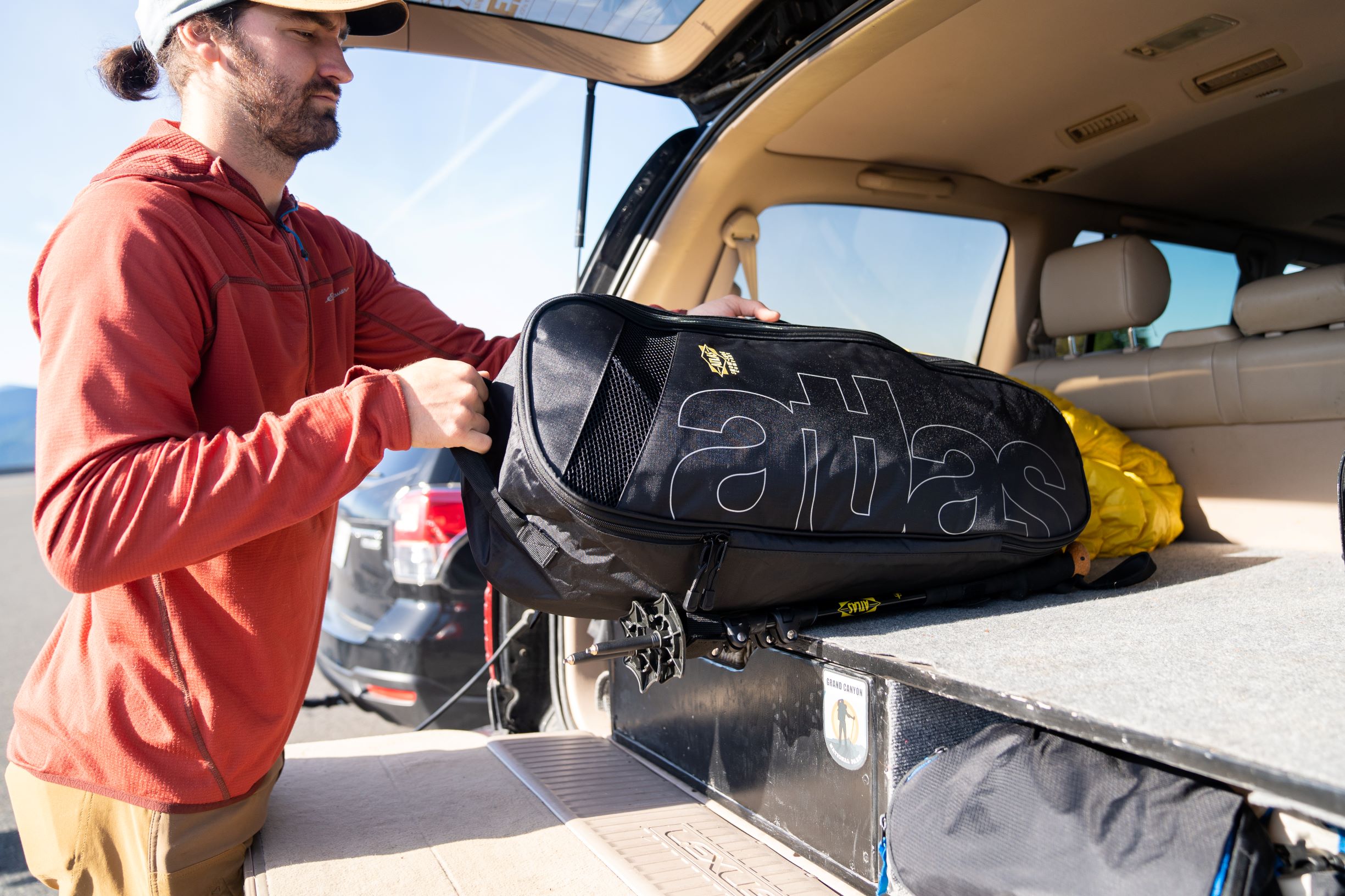 ATLAS SNOWSHOE COMPANY CARRYING BAGS