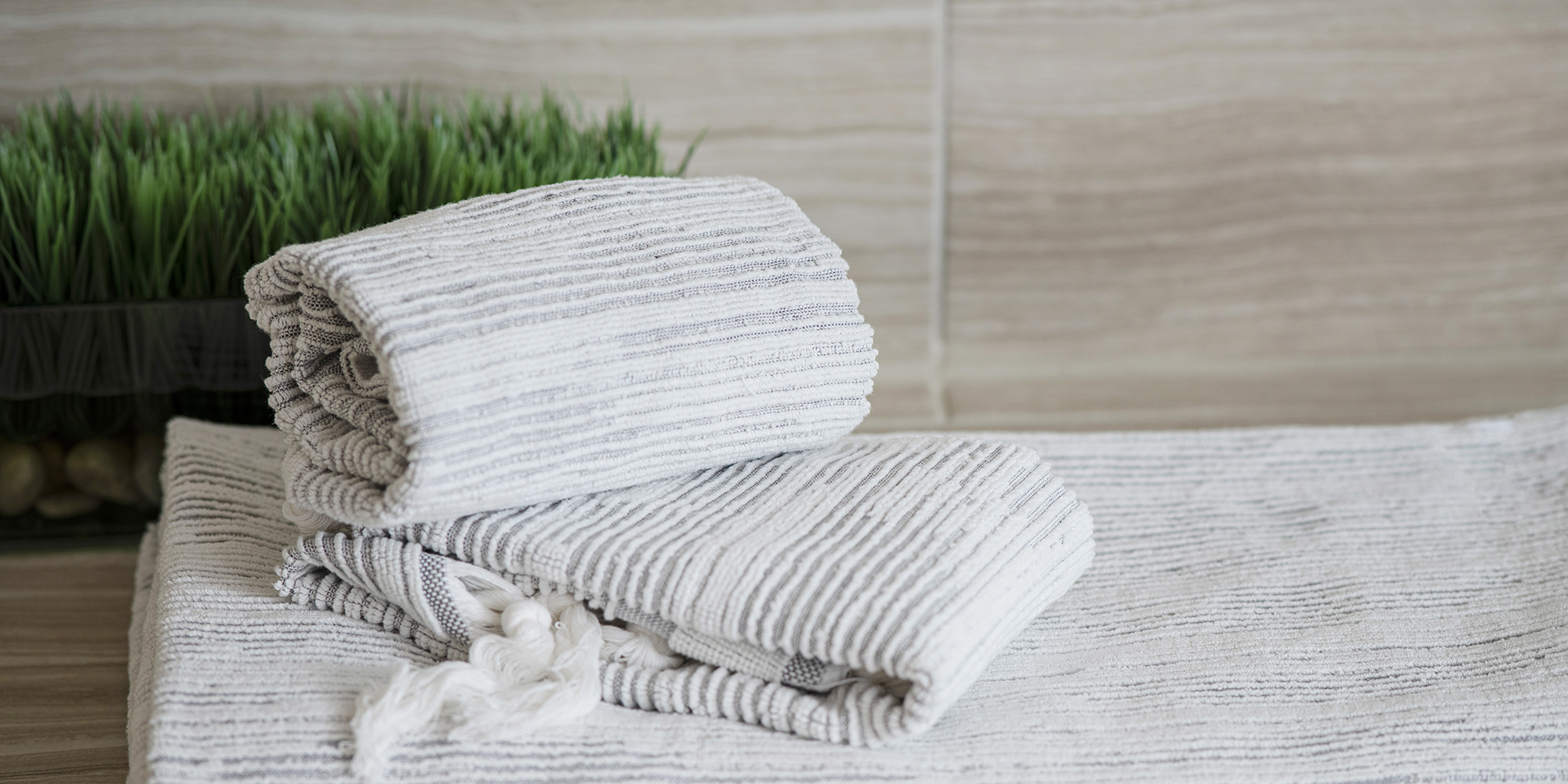 IVY LUXURY BATH ESSENTIALS