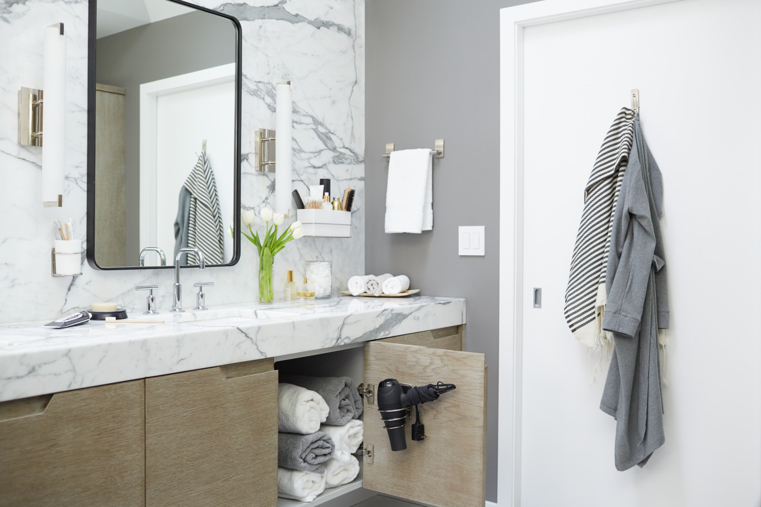 Amazon.ca Command™ Bath