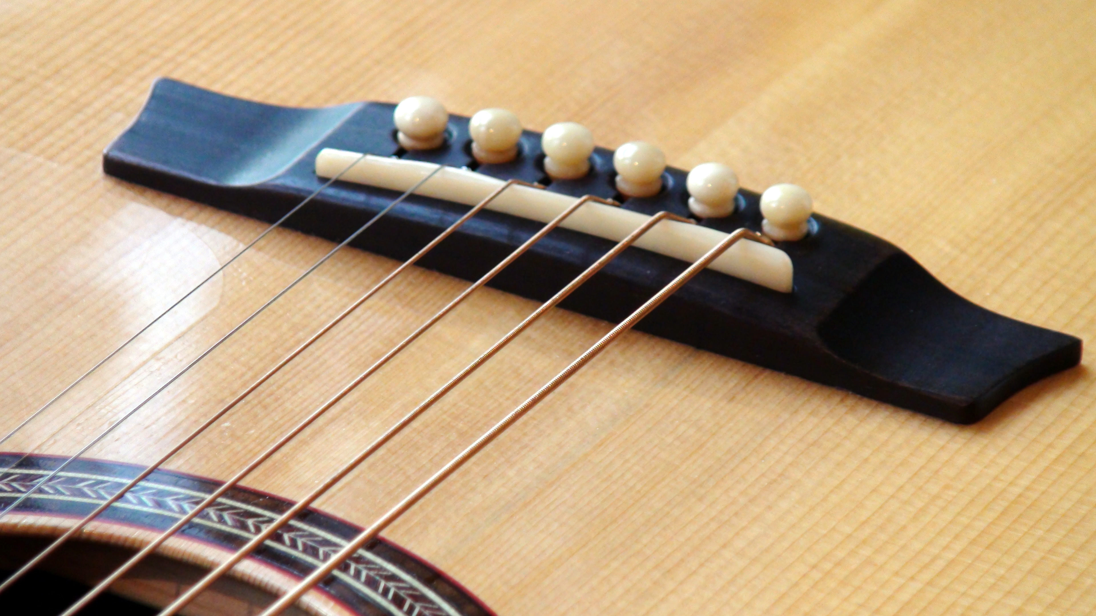 MacNichol Guitars Polished Saddles