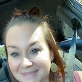 ShellyWho13 profile picture