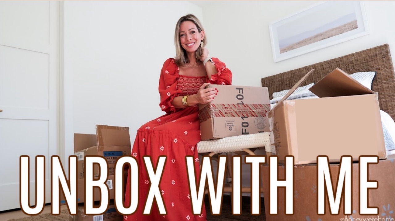 Watch Fashion Unbox With Me on Amazon Live