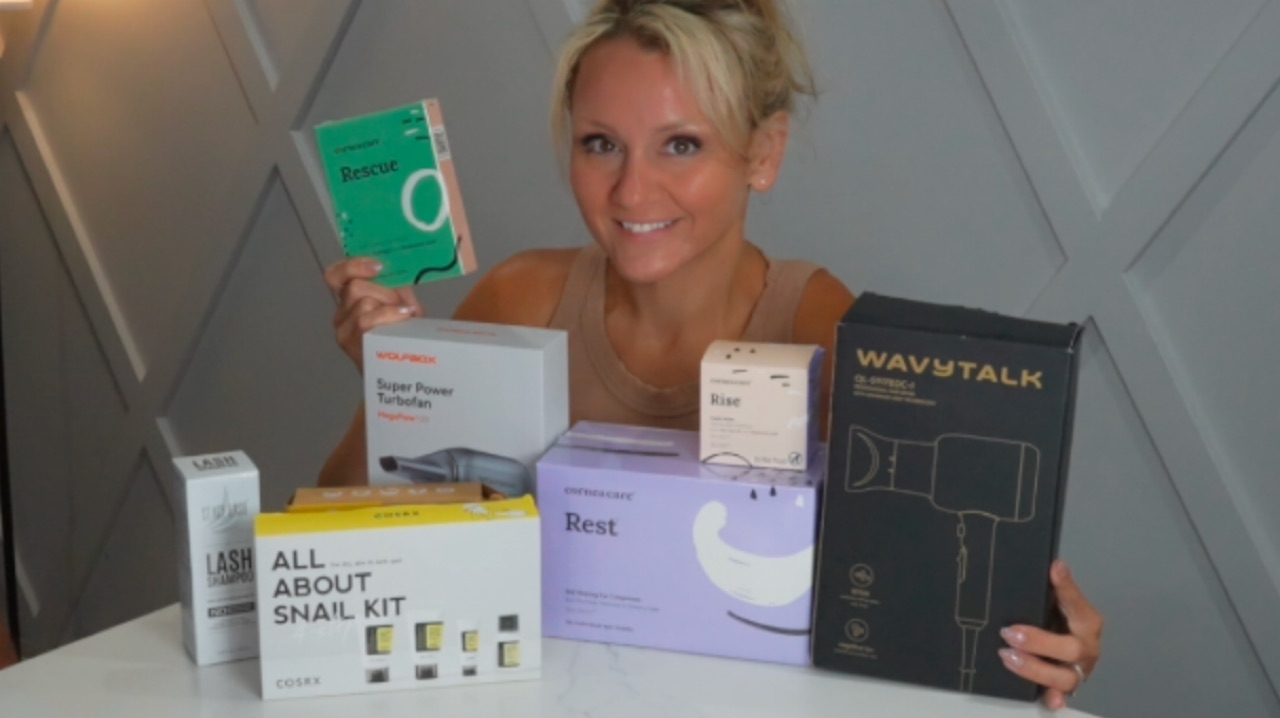 Watch Unboxing Random Amazon Finds on Amazon Live