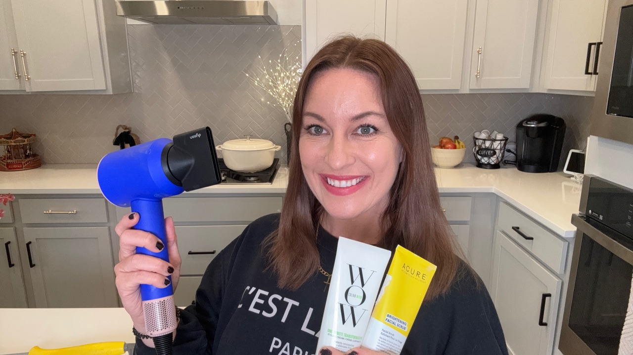 Watch Winter Beauty Faves! 💄 ️ on Amazon Live
