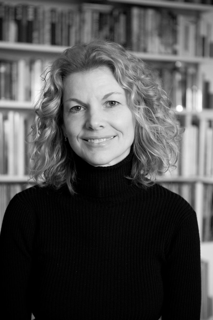 Elizabeth Bailey Audio Books, Best Sellers, Author Bio