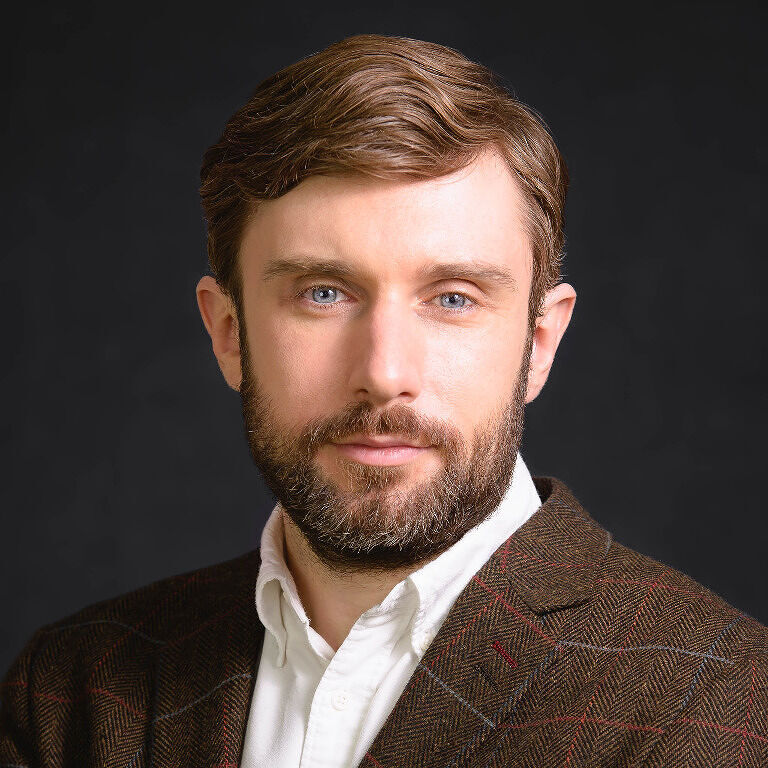 Эндрю стил иллюзия. Эндрю стил. Эндрю маккарти сейчас торс. Кааре эндрюс {kaare andrews} актер. Эндрю стил.