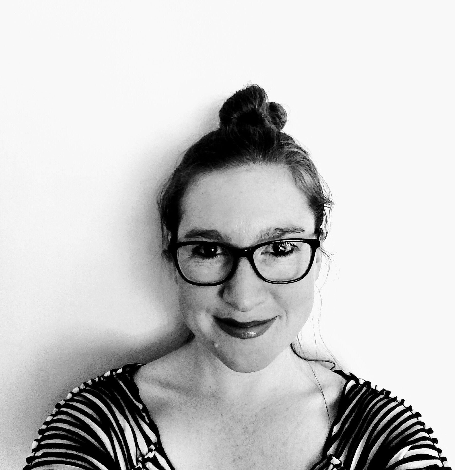 Alex Burns Audio Books, Best Sellers, Author Bio