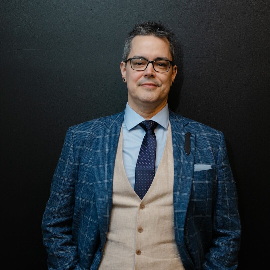 Aaron Ssl Aaron John Curtis – Audio Books, Best Sellers, Author Bio | Audible.com