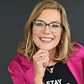 Julie Nee