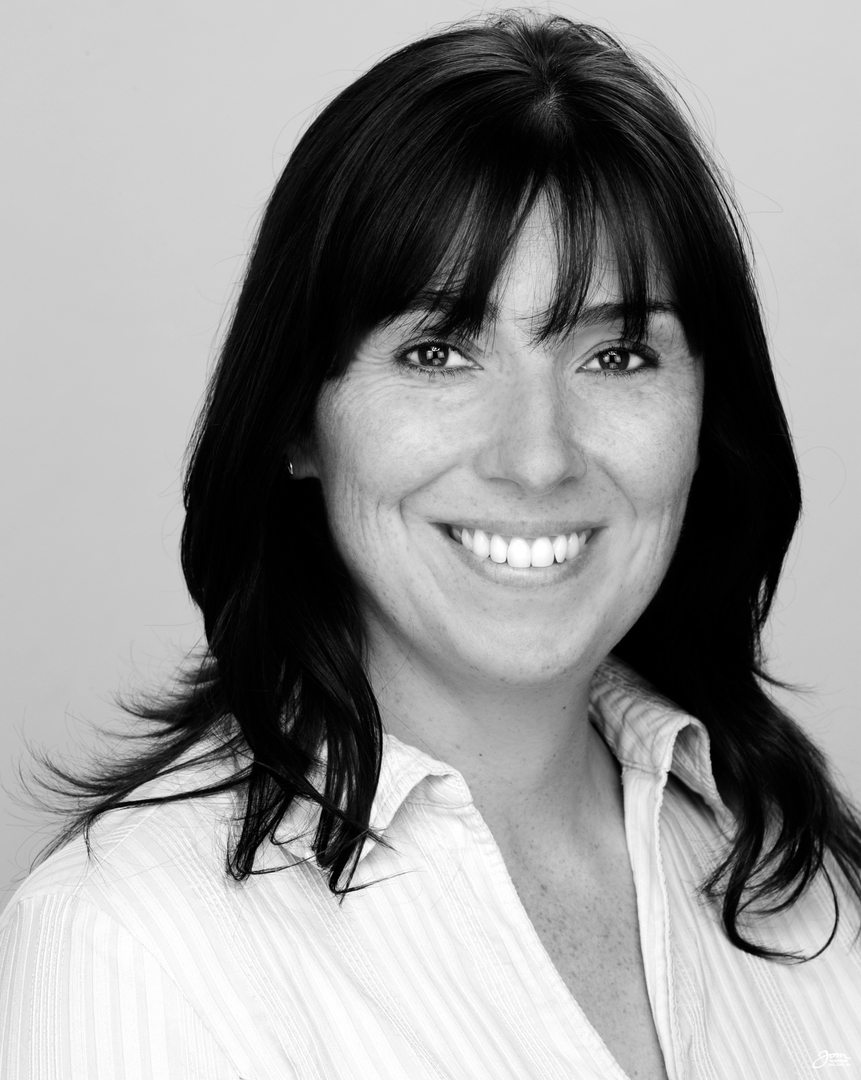 Karen McCreadie – Audio Books, Best Sellers, Author Bio | Audible.com