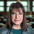 Susan D Levitte
