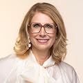 Dr. Annette Oschmann