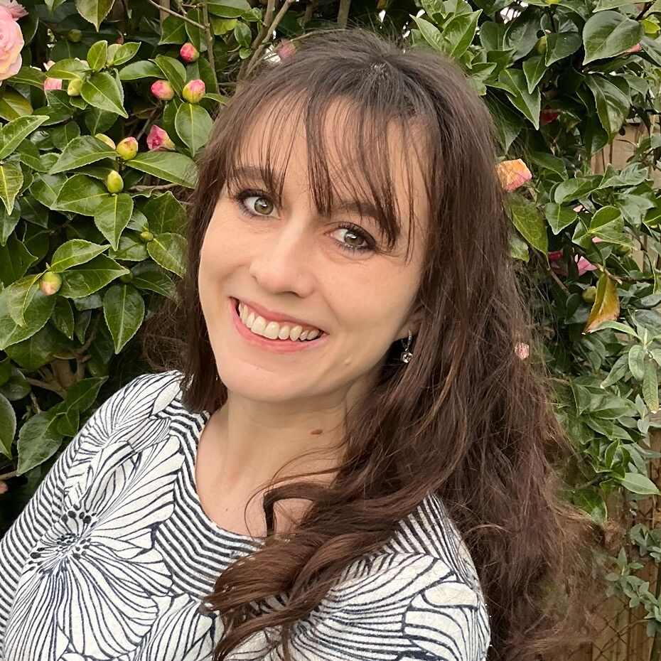 Megan Hopkins Alle Hörbücher bei Audible.de