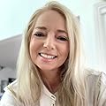 Nikki Goldstein
