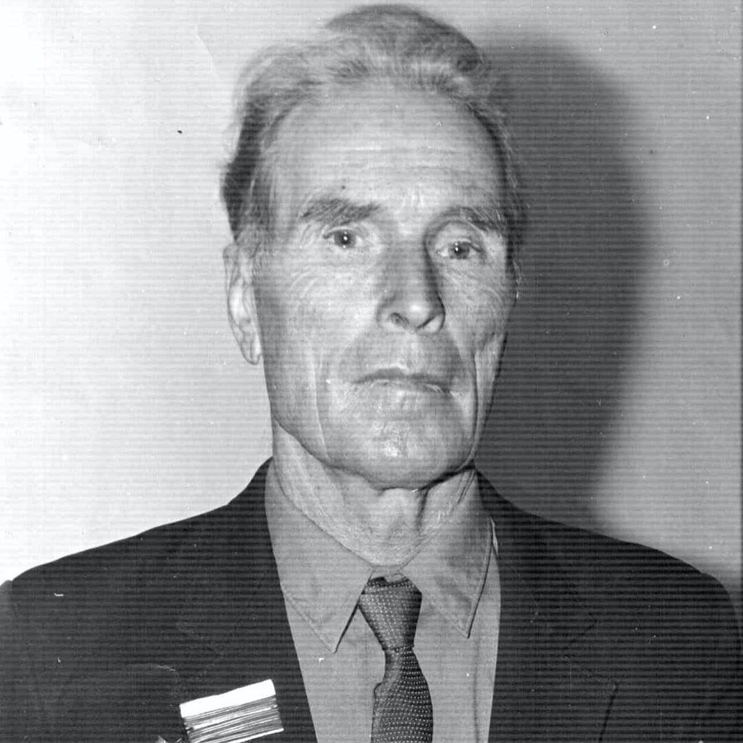 Ivan Makarov Alle Hörbücher bei Audible.de