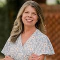 Jennifer Hayes Yates