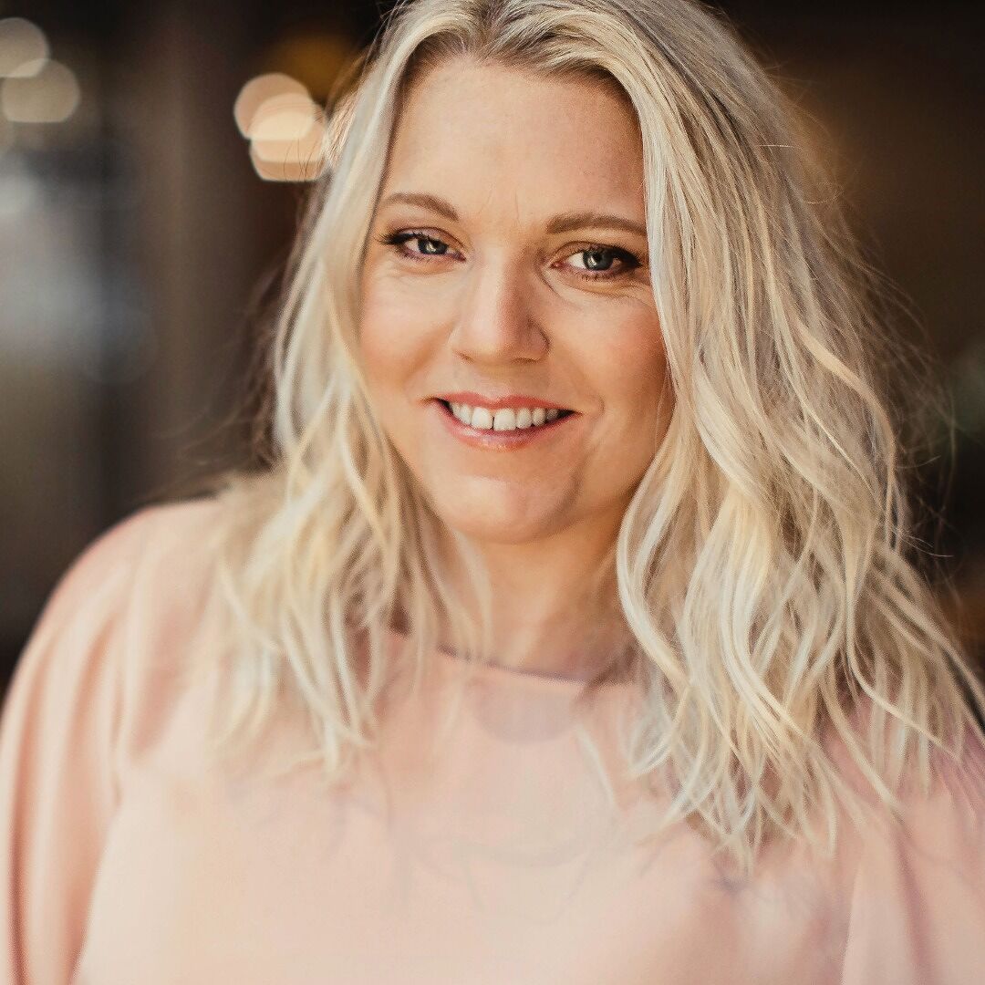 Carina Bergfeldt – Audio Books, Best Sellers, Author Bio | Audible.com