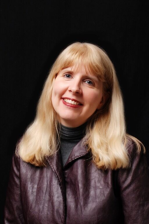 Joanna Schaffhausen Audio Books, Best Sellers, Author Bio