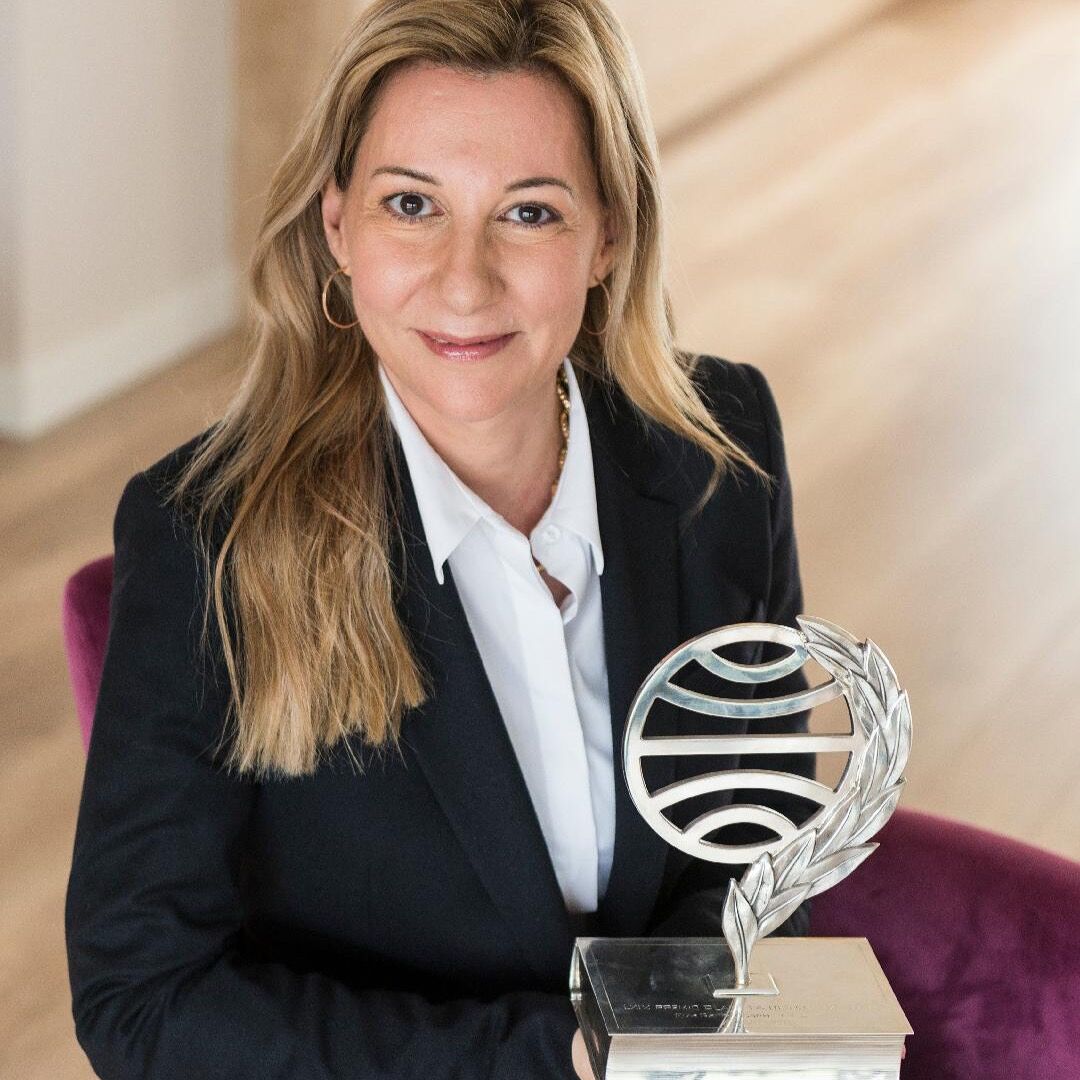 Eva García Sáenz – Audio Books, Best Sellers, Author Bio | Audible.com