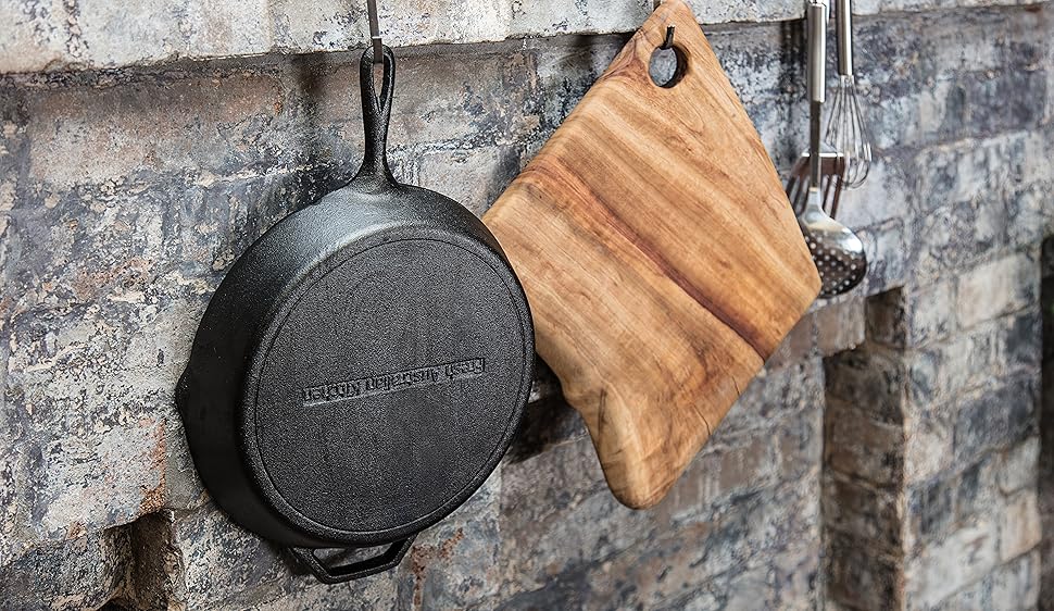 Fresh Australian Kitchen PreSeasoned Cast Iron Skillet 12.