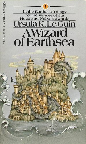 A Wizard of Earthsea (Earthsea Cycle, #1)