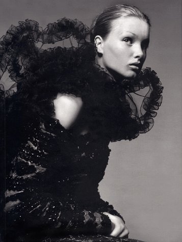 Yves Saint Laurent  forty years 写真集/作品集 Yves Saint Laurent: 40 Years of Creation by Béatrice Dupire
