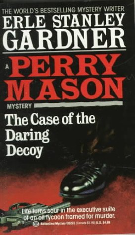 The Case of the Daring Decoy book cover