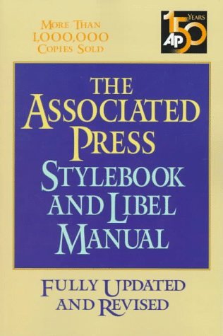 The Associated Press Stylebook 2004 洋書 81HlGRNlp2L._UF350,350_QL50_.jpg