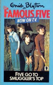 Five Go to Smuggler's Top (The Famous Five, #4)