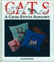 Libro "Cuddly Cats And Kittens In Cross Stitch" Di Julie Hasler (Punto Croce Gatti) - Edizione 1997