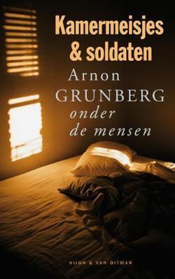 Kamermeisjes en soldaten book cover
