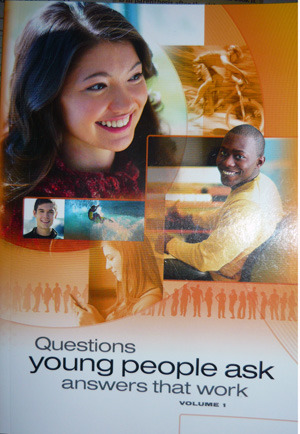 Questions Young People Ask —Answers that Work Vol. 1