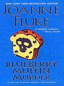 Blueberry Muffin Murder (Hannah Swensen, #3)