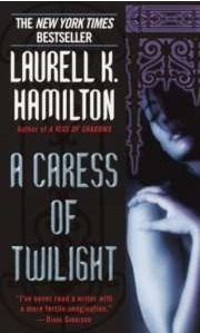 A Caress of Twilight (Meredith Gentry, #2)