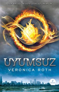 Uyumsuz (Divergent, #1)