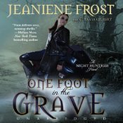 One Foot in the Grave (Night Huntress, #2)