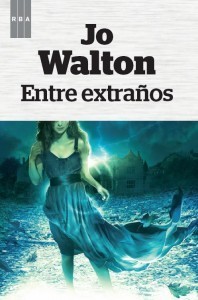 Entre extraños