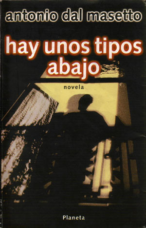 Hay unos tipos abajo book cover
