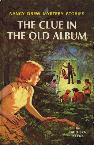 The Clue in the Old Album (Nancy Drew, #24)
