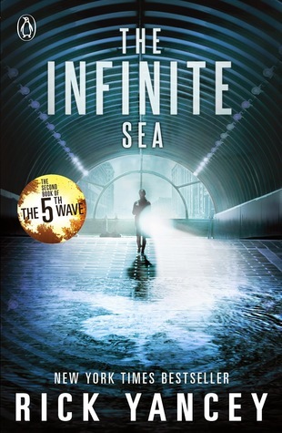 The Infinite Sea (The 5th Wave, #2)