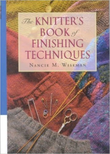 洋書 The Knitter's Book of Knowledge: A Compl The knitter's book of knowledge : a complete guide to
