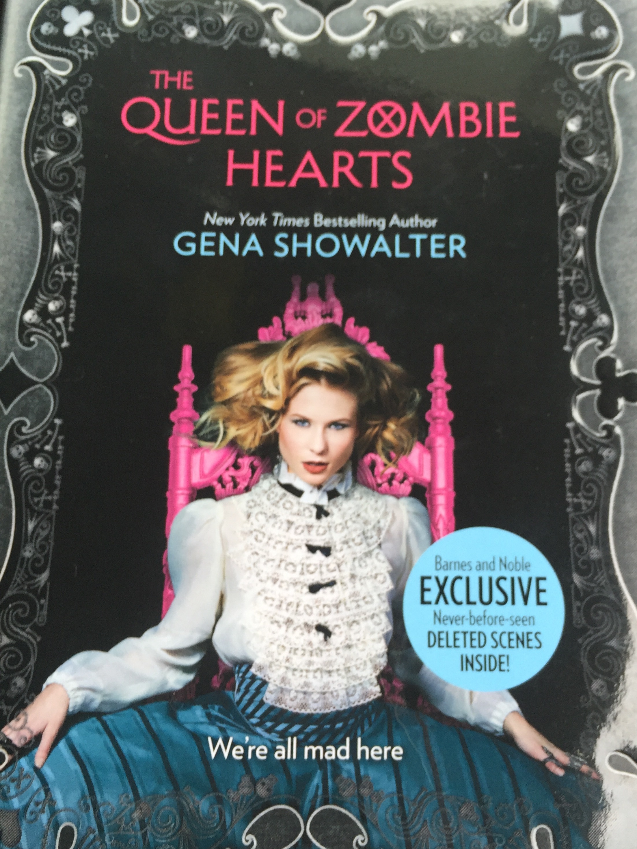 The Queen of Zombie Hearts (White Rabbit Chronicles, #3)